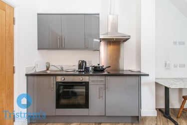1 bed studio, Freckingham Street, Hockley, Nottingham, NG11DQ - Image 4