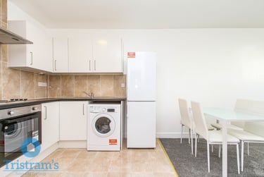 1 bed flat, Castle Boulevard, Lace Market, Nottingham, NG71FB - Image 5