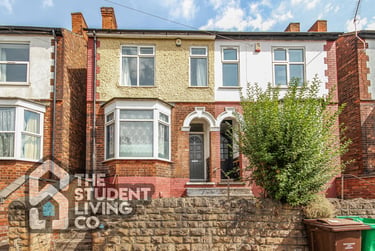4 bed house, Lenton Boulevard, Lenton, Nottingham, NG72BZ - Image 1