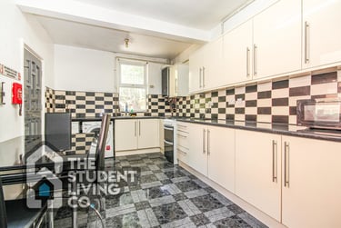 4 bed house, Lenton Boulevard, Lenton, Nottingham, NG72BZ - Image 5