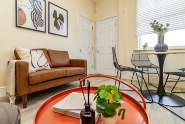 3 bed house, Dale Terrace, Sneinton, Nottingham, NG24HB - Image 2