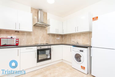 2 bed flat, Castle Boulevard, Lace Market, Nottingham, NG71FB - Image 3
