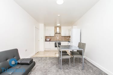 2 bed flat, Castle Boulevard, Lace Market, Nottingham, NG71FB - Image 6