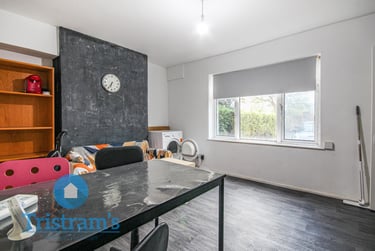 3 bed house, Wollaton Road, Lenton, Nottingham, NG81FE - Image 2
