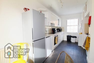10 bed house, Derby Road, Radford, Nottingham, NG71LS - Image 11