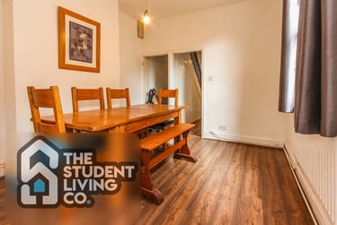 5 bed house, Wilford Grove, The Meadows, Nottingham, NG22DU - Image 1