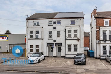 2 bed flat, Loughborough Road, West Bridgford, Nottingham, NG27JE - Image 4