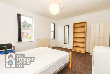 4 bed house, Peveril Road, Lenton Abbey, Nottingham, NG92HY - Image 11