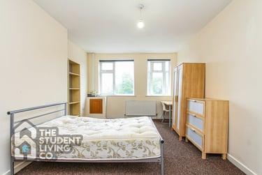 3 bed flat, High Road, Beeston, Nottingham, NG92LH - Image 4