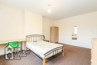 3 bed flat, High Road, Beeston, Nottingham, NG92LH - Image 6