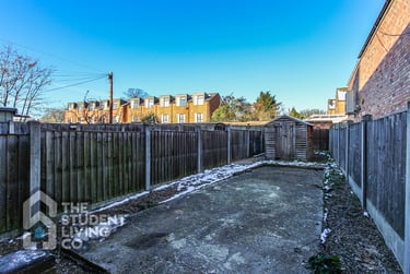 3 bed flat, High Road, Beeston, Nottingham, NG92LH - Image 5
