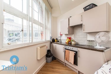 1 bed studio, Lower Parliament Street, City Centre, Nottingham, NG13DA - Image 3