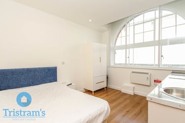 1 bed studio, Lower Parliament Street, City Centre, Nottingham, NG13DA - Image 2