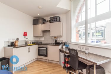 1 bed studio, Lower Parliament Street, City Centre, Nottingham, NG13DA - Image 5