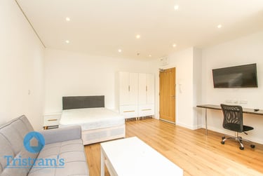 1 bed studio, Lower Parliament Street, City Centre, Nottingham, NG13DA - Image 5