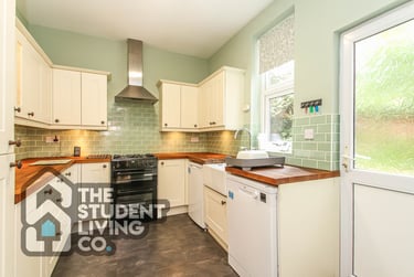 4 bed house, Lower Road, Beeston, Nottingham, NG92GT - Image 2