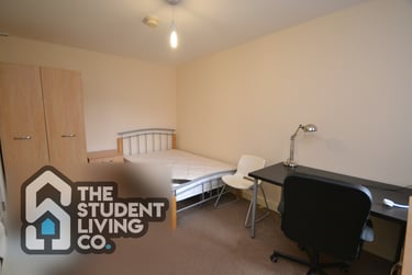 6 bed house, Peveril Road, Lenton Abbey, Nottingham, NG92HY - Image 13