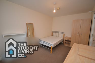 6 bed house, Peveril Road, Lenton Abbey, Nottingham, NG92HY - Image 6