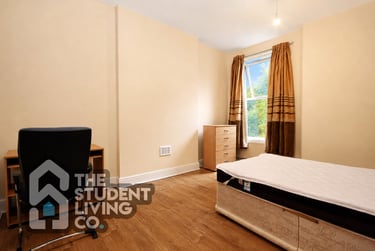 6 bed house, Hound Road, West Bridgford, Nottingham, NG26AH - Image 13