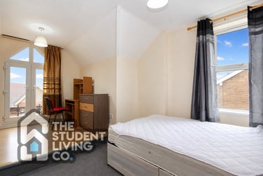 6 bed house, Hound Road, West Bridgford, Nottingham, NG26AH - Image 5