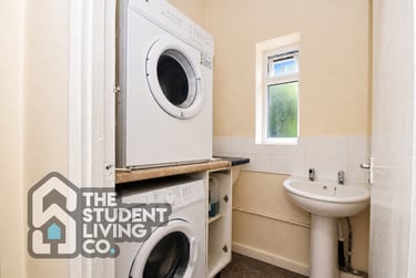 6 bed house, Hound Road, West Bridgford, Nottingham, NG26AH - Image 8