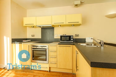 2 bed house, The Arena, City Centre, Nottingham, NG16GL - Image 2
