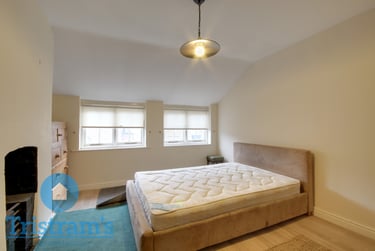 3 bed house, Lincoln Street, City Centre, Nottingham, NG13DJ - Image 2