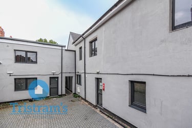1 bed studio, Bulwer Road, Nottingham, NG73HL - Image 2