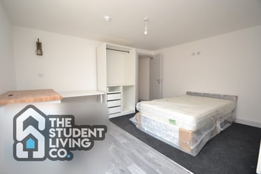 1 bed studio, Bulwer Road, Nottingham, NG73HL - Image 8