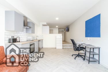 1 bed studio, Bulwer Road, Nottingham, NG73HL - Image 9