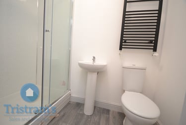 1 bed studio, Bulwer Road, Nottingham, NG73HL - Image 4