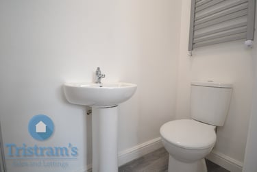 1 bed studio, Peveril Street, Radford, Nottingham, NG74AJ - Image 4