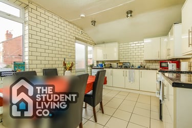 4 bed house, Leslie Road, Forest Fields, Nottingham, NG76PD - Image 3