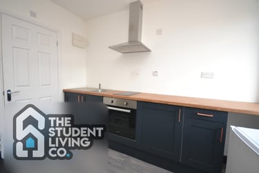 1 bed studio, Peveril Street, Radford, Nottingham, NG74AJ - Image 1