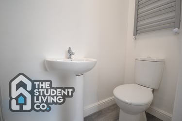 1 bed studio, Peveril Street, Radford, Nottingham, NG74AJ - Image 5