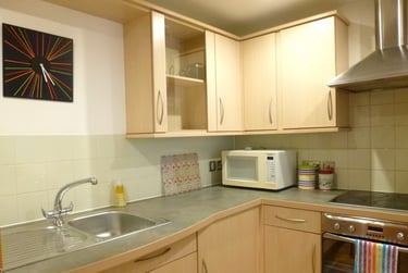 2 bed flat, Ropewalk Court, Arboretum, Nottingham, NG15BJ - Image 2