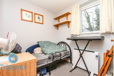 2 bed flat, Tonnelier Road, Dunkirk, Nottingham, NG72RW - Image 9