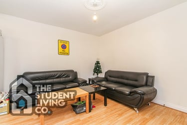 6 bed house, Greenfield Street, Dunkirk, Nottingham, NG72JN - Image 4