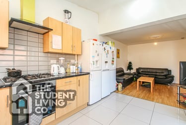 6 bed house, Greenfield Street, Dunkirk, Nottingham, NG72JN - Image 5