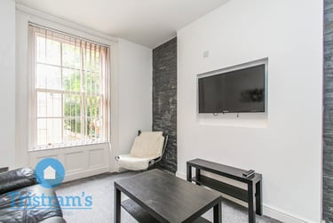 2 bed flat, Church Street, Lenton, Nottingham, NG72FF - Image 4