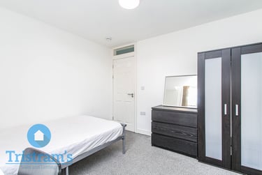 2 bed flat, Church Street, Lenton, Nottingham, NG72FF - Image 9