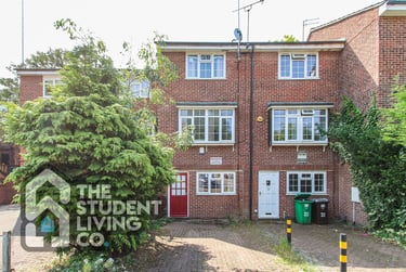 4 bed house, Bluecoat Close, Arboretum, Nottingham, NG14DP - Image 1