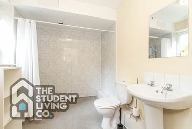 4 bed house, Bluecoat Close, Arboretum, Nottingham, NG14DP - Image 10
