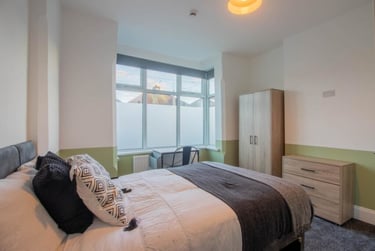 6 bed house, Fletcher Road, Beeston, Nottingham, NG92EL - Image 4
