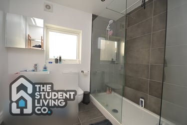 8 bed house, Loughborough Road, West Bridgford, Nottingham, NG27JE - Image 4