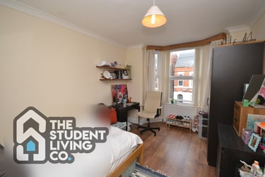 6 bed house, Johnson Road, Lenton, Nottingham, NG72BX - Image 3
