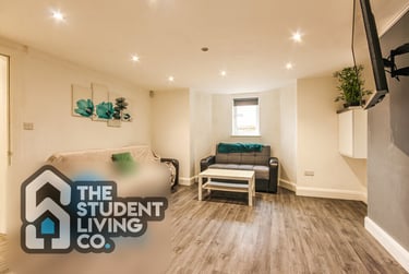 6 bed house, Rolleston Drive, Lenton, Nottingham, NG71JW - Image 4