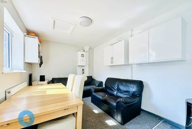 8 bed house, Derby Grove, Radford, Nottingham, NG71PE - Image 4