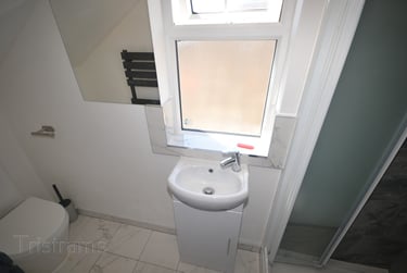 6 bed house, Fletcher Road, Beeston, Nottingham, NG92EL - Image 12