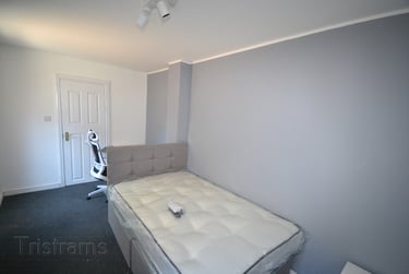 6 bed house, Fletcher Road, Beeston, Nottingham, NG92EL - Image 8